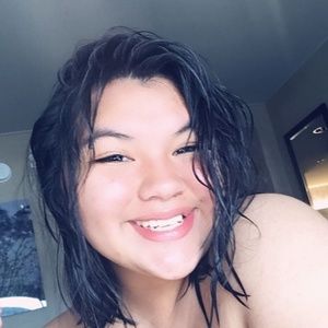 Meet your Posher, Rayanna